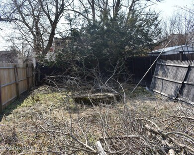 30 Alexander St, Albany, NY 12202 - photo 7