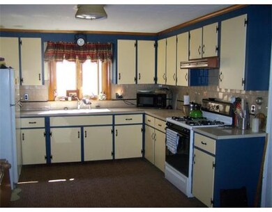 23 East St, Milford, MA 01757 - photo 3