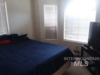 930 Muirfield Ln, Nampa, ID 83686 - photo 7