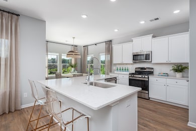 102CountryGate-KeeyEyeMarketing-8