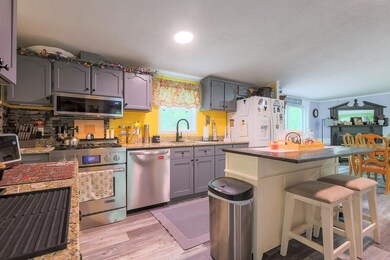 11 Flaghole Rd, Franklin, NH 03235 - photo 5