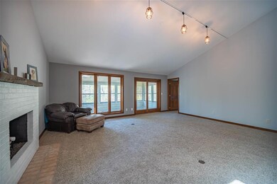 271 N Mcclellan St unit 108, Auburn, IN 46706 - photo 7