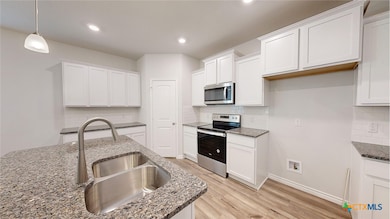 210 Dora Dr, Killeen, TX 76542 - photo 4