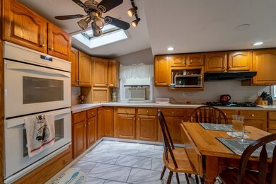 17 Kansas St, Worcester, MA 01610 - photo 6