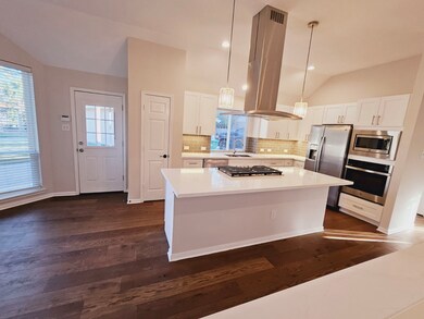 8606 Concerto Cir, Houston, TX 77040 - photo 4