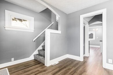 572 S Richardson Ave, Columbus, OH 43204 - photo 5