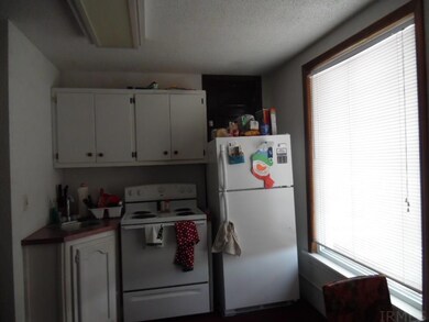 127 W Wabash St, Bluffton, IN 46714 - photo 7