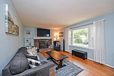 809 Carini Ln, Cincinnati, OH 45218 - photo 7