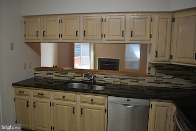 2731 Valley Park Dr, Baltimore, MD 21209 - photo 7