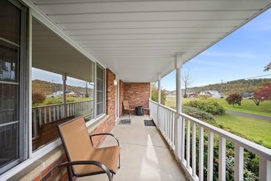 1425 Walnut St, Greenup, KY 41144 - photo 3