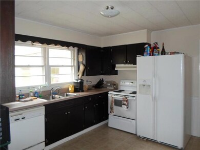 1413 Birch St, Shelbyville, TN 37160 - photo 4