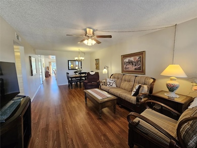 425 30th Ave W unit C206, Bradenton, FL 34205 - photo 6