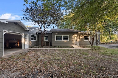 705 Chickasaw St, Bernice, OK 74331 - photo 5