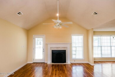 3687 Lawrence Dr S, Macon, GA 31216 - photo 5