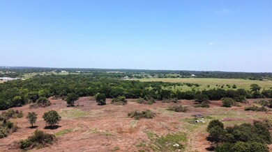 1521 Oak Hill Rd, Cleburne, TX 76031 - photo 2