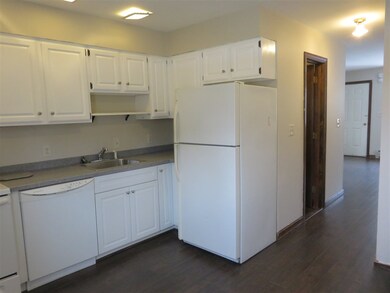 220 Mascoma St unit 84, Lebanon, NH 03766 - photo 2