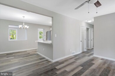 4702 Raspe Ave, Baltimore, MD 21206 - photo 5