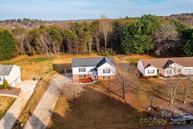 112 Meadowcreek Dr unit 35, Hudson, NC 28638 - photo 4