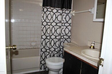 6310 Delacy Rd unit 4, Jacksonville, FL 32244 - photo 6