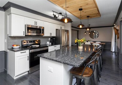 3816 SW 30th St, Des Moines, IA 50321 - photo 4