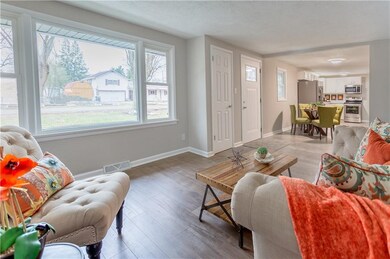 120 E 75th St, Anderson, IN 46013 - photo 3