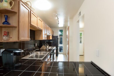 Kitchen with Breakfast Bar