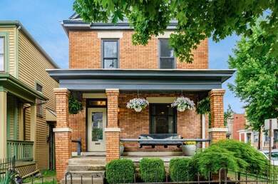 006_ea1e_L 68 E Lincoln St131