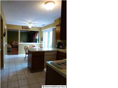 21 Admirals Row, Freehold, NJ 07728 - photo 5