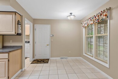 2911 Rainbow Dr, Plover, WI 54467 - photo 6