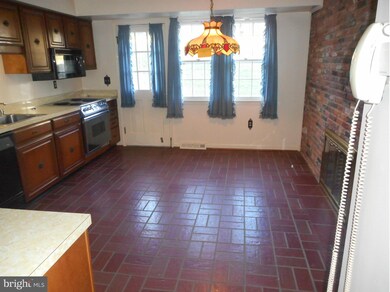 unlisted-address, Sykesville, MD 21784 - photo 2