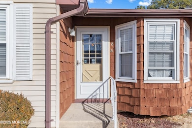 Samantha Sandoz 8B Alpine Road, Whiting,