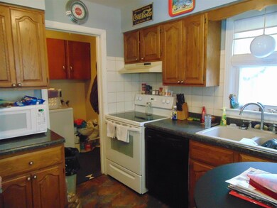 2602 E 12th St, Muncie, IN 47302 - photo 3