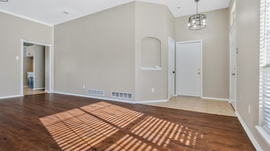 527 Alameda Ave, Duncanville, TX 75137 - photo 7