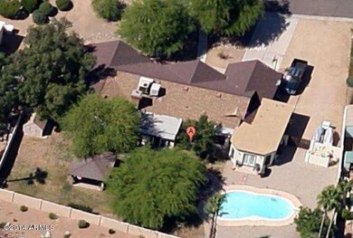 217 W La Vieve Ln