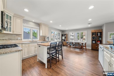 17 Chamberlain Ave unit B, Little Ferry, NJ 07643 - photo 7