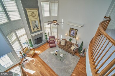 11013 Lance Ln, Oakton, VA 22124 - photo 7