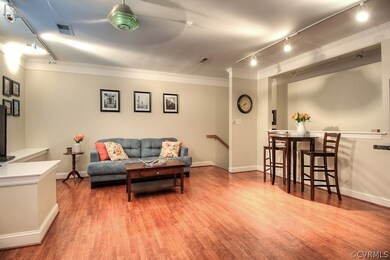 Living Room - tastefully decorated, spacious, beau