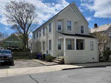 28 Newport Ave, Newport, RI 02840 - photo 2