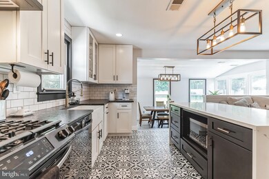 3908 Estel Rd, Fairfax, VA 22031 - photo 3