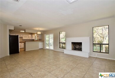 711 S Loop St, San Marcos, TX 78666 - photo 5