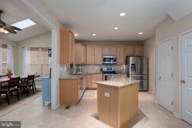 7835 Eagle View Dr, Chesapeake Beach, MD 20732 - photo 6