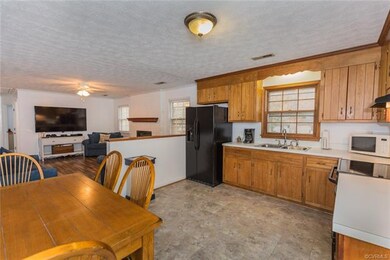 5503 Chanson Rd, North Chesterfield, VA 23237 - photo 2