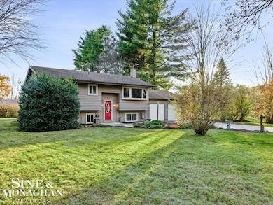 4361 Peck Rd, Port Huron, MI 48060 - photo 3