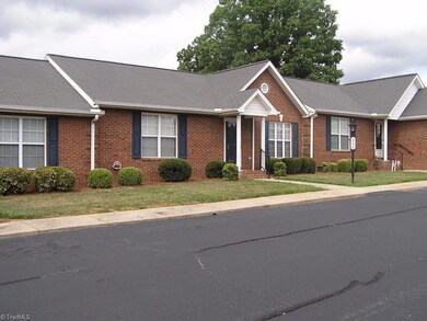 233 E Walker Ave, Asheboro, NC 27203 - photo 3