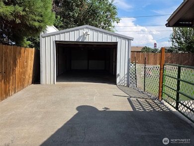 618 Cardinal Dr, Walla Walla, WA 99362 - photo 5