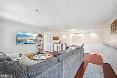 3560 Sherbrooke Cir unit 103, Woodbridge, VA 22192 - photo 4