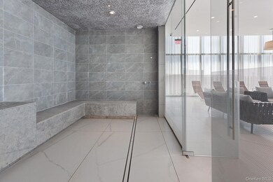 131-03 40th Rd unit 10 Q, Flushing, NY 11354 - photo 7