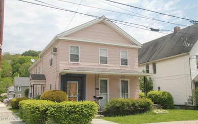 623 Church St, Honesdale, PA 18431 - photo 2