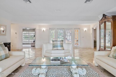 1179 S Atlantic Dr -12