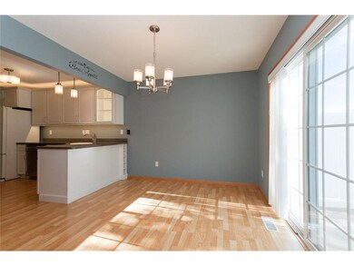 Dining Room, 10'x12'  New Light Fixture, Large Sli